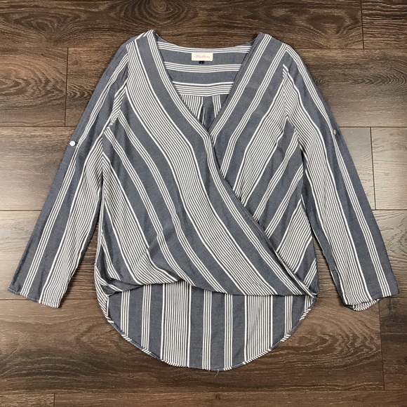 Alythea Women’s Long Sleeve V-Neck Pullover Stripe Gray Blouse Size Large - Picture 3 of 5